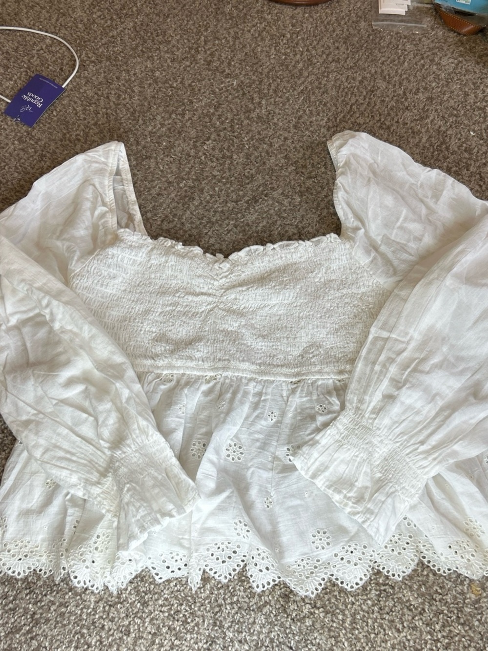 American Eagle Outfitters White Eyelet Smocked Peasant Blouse